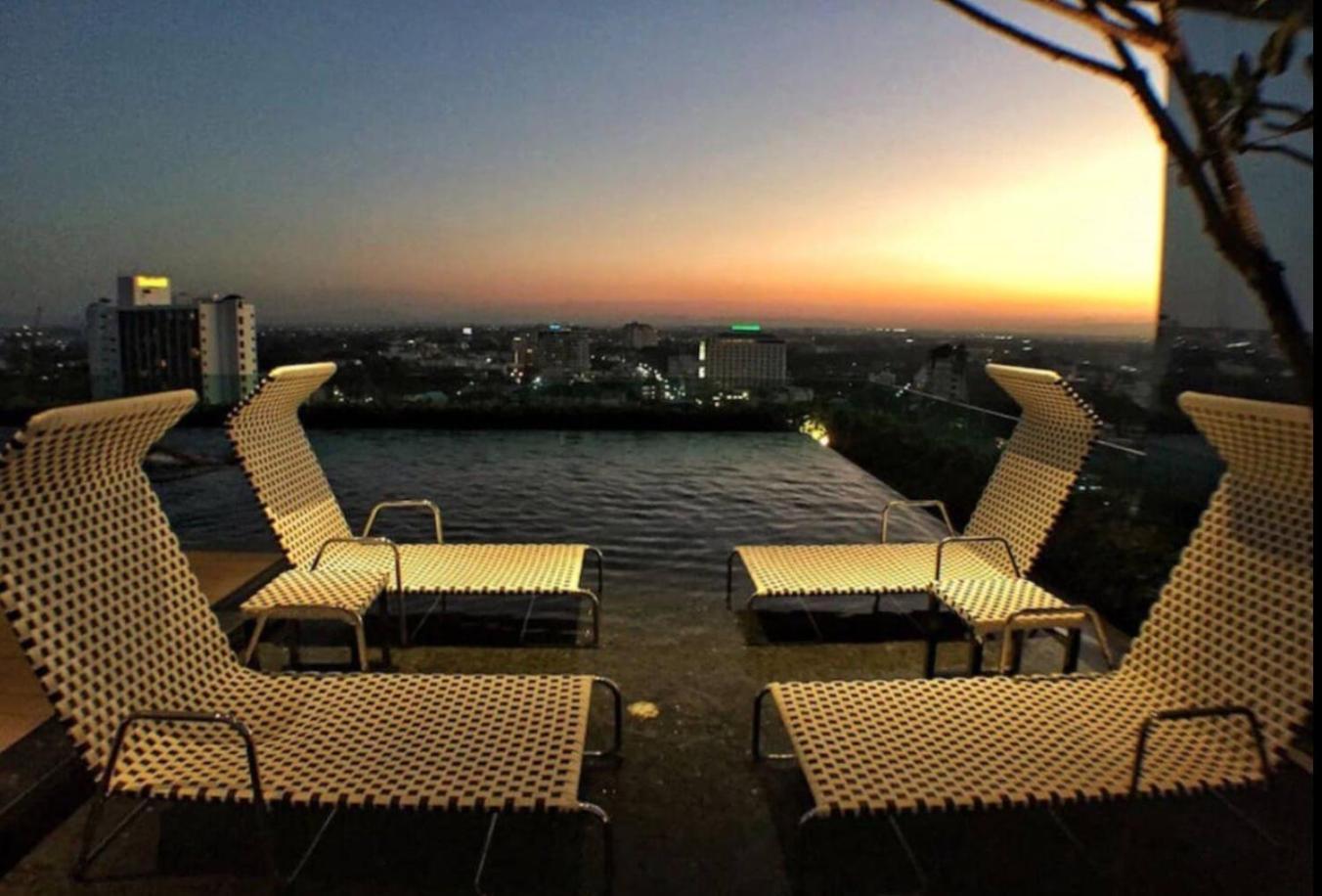 Luxury And Modern Condo In Central Chiang Mai - Astra Condo Kültér fotó